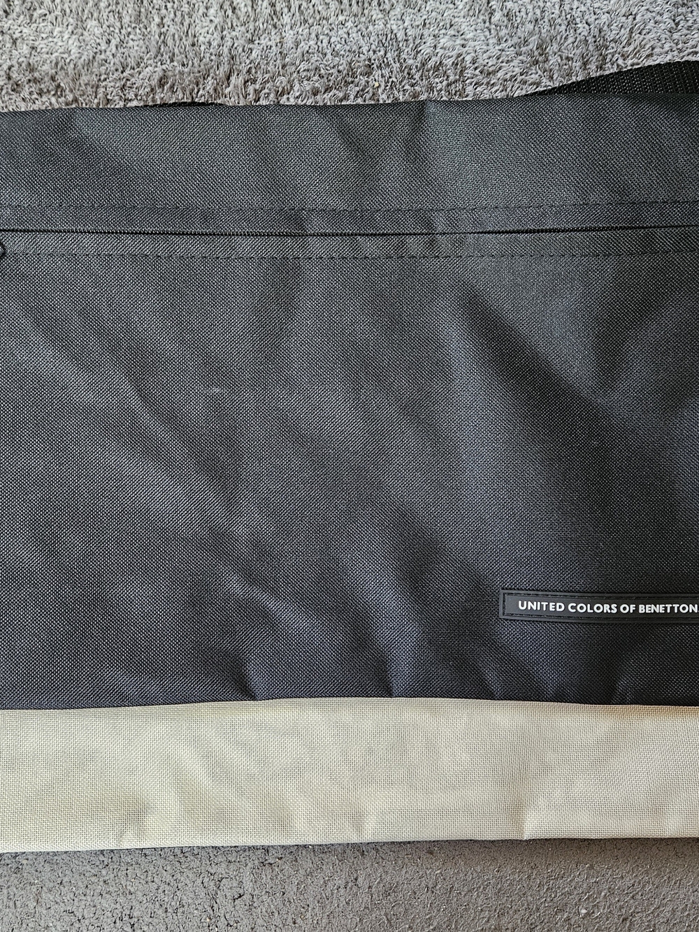 United Colors of Benetton Reversible Black/ivory  Messenger Bag